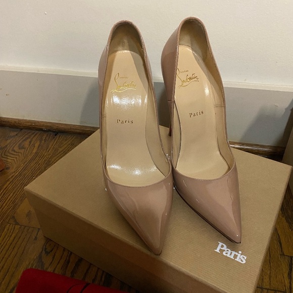 Nude Leather Louboutin - Picture 2 of 4